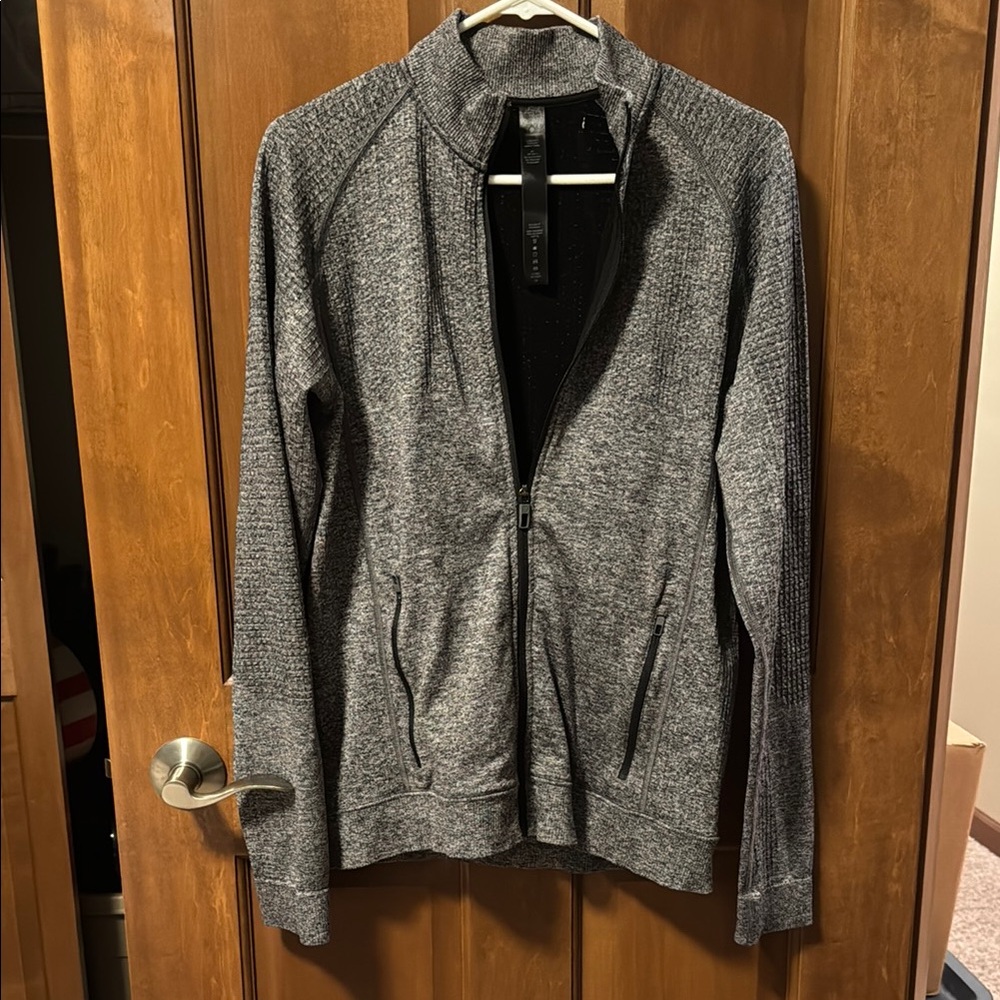 Lululemon Warmth Engineered Jacket MED